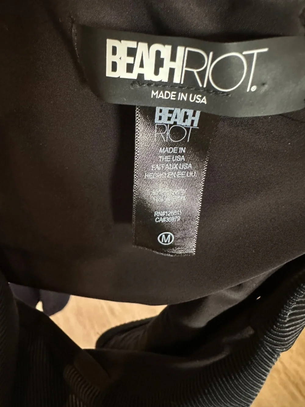 Bathing suit - Picture 2 of 2